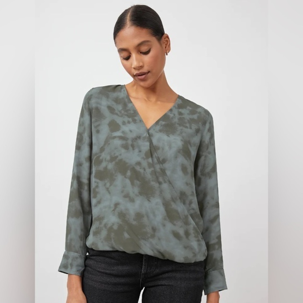 Rails Hilary Blouse Long Sleeve Slate Tie-dye Slate- S NWT